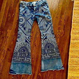 Free people Bali size 28 festival flares! Super soft!